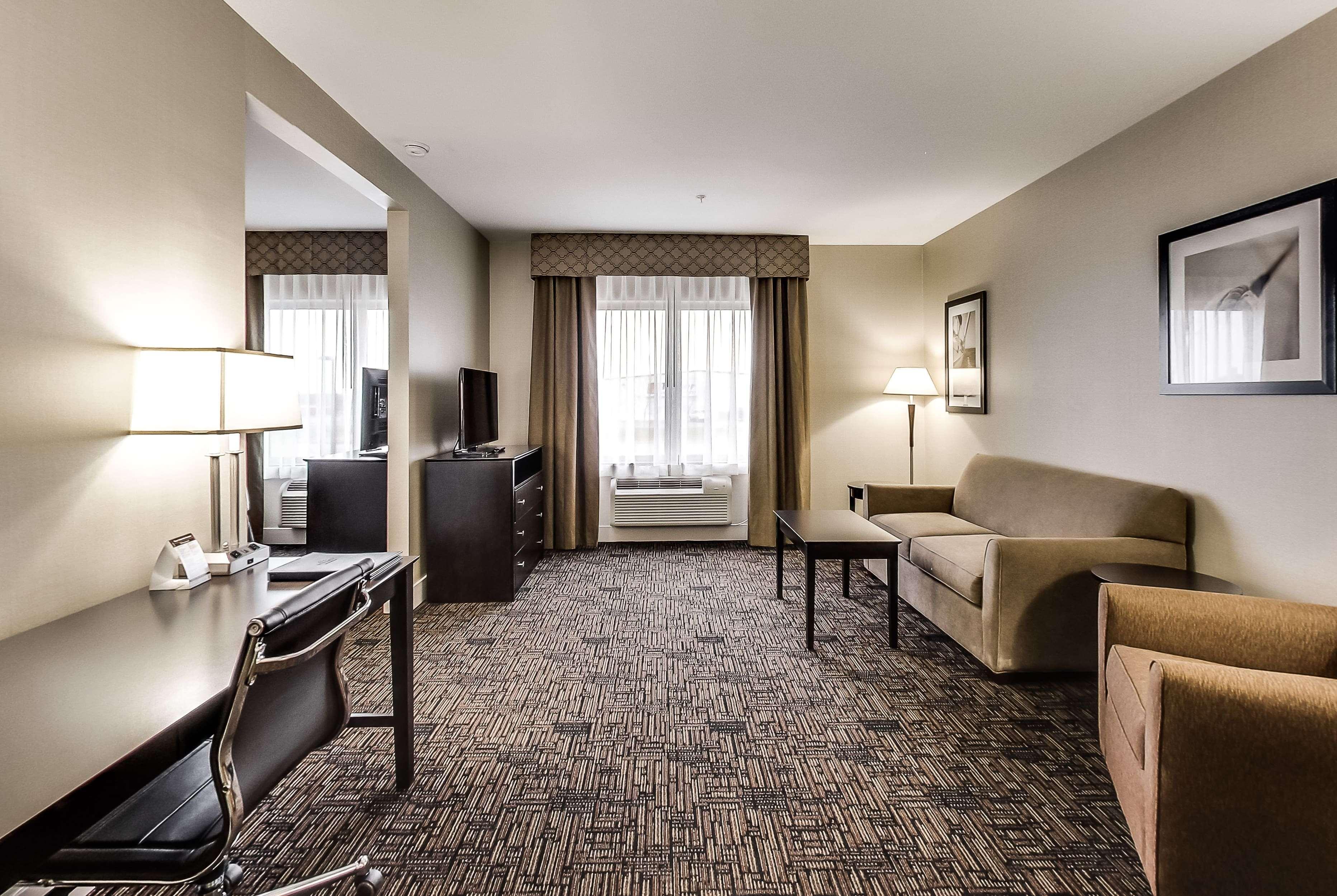 Radisson Hotel Edmonton Airport Leduc Extérieur photo