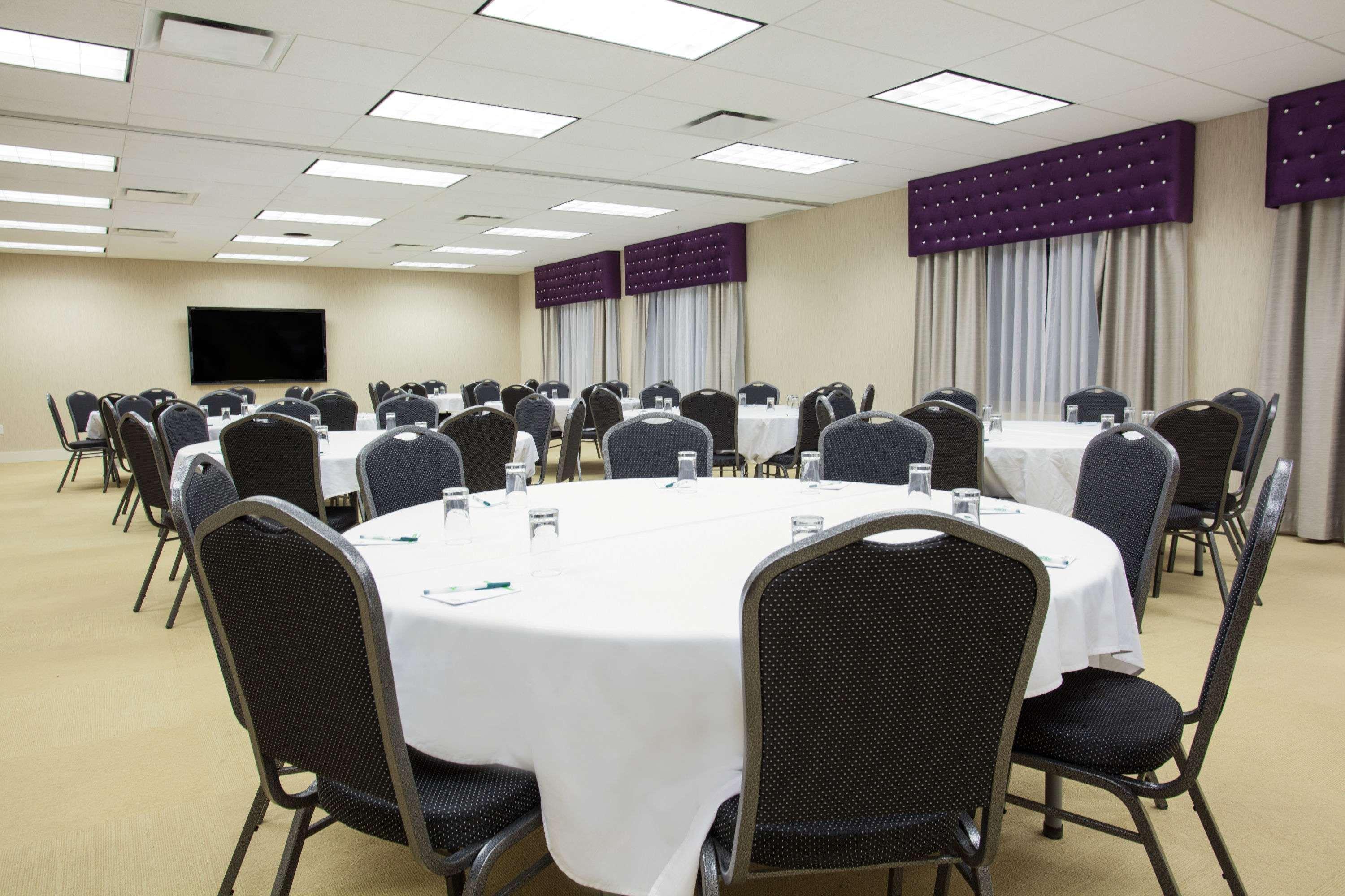 Radisson Hotel Edmonton Airport Leduc Extérieur photo