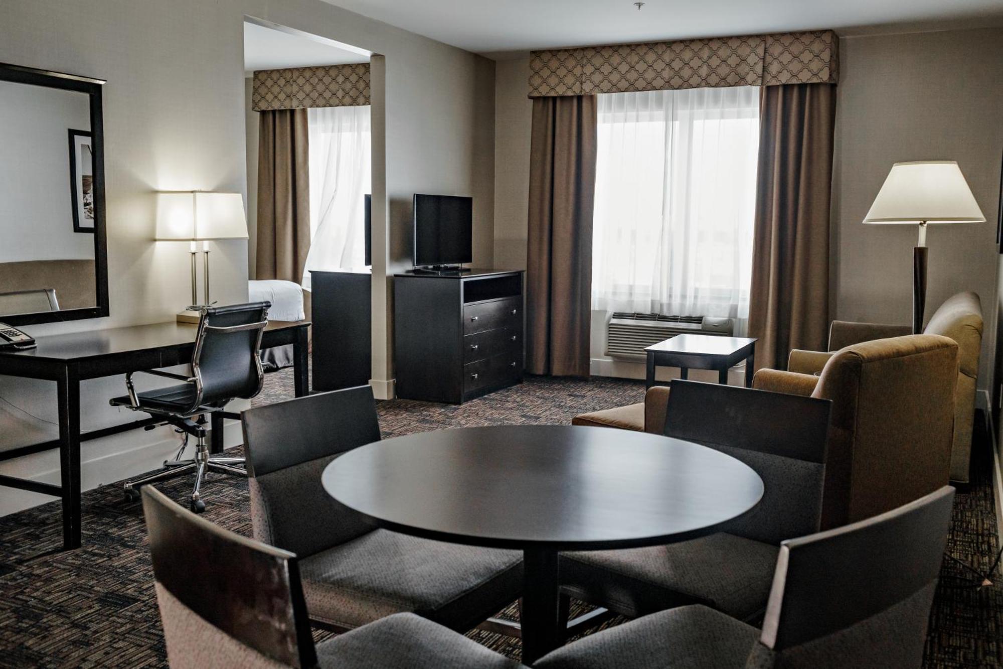 Radisson Hotel Edmonton Airport Leduc Extérieur photo