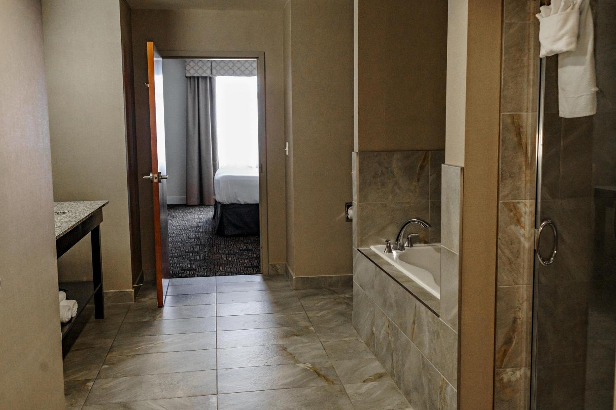 Radisson Hotel Edmonton Airport Leduc Extérieur photo