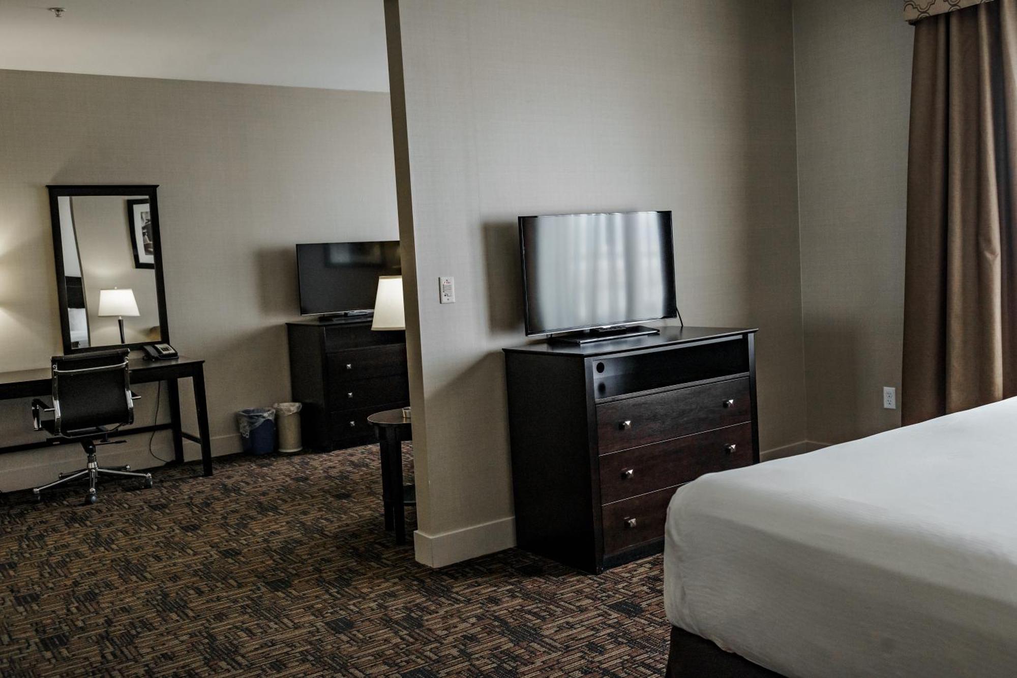 Radisson Hotel Edmonton Airport Leduc Extérieur photo