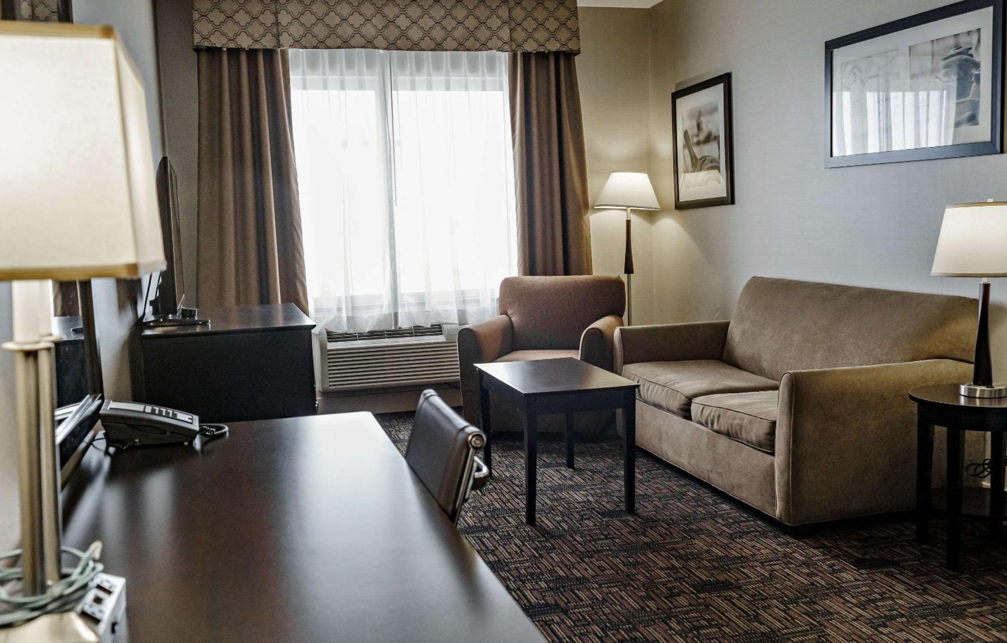 Radisson Hotel Edmonton Airport Leduc Extérieur photo