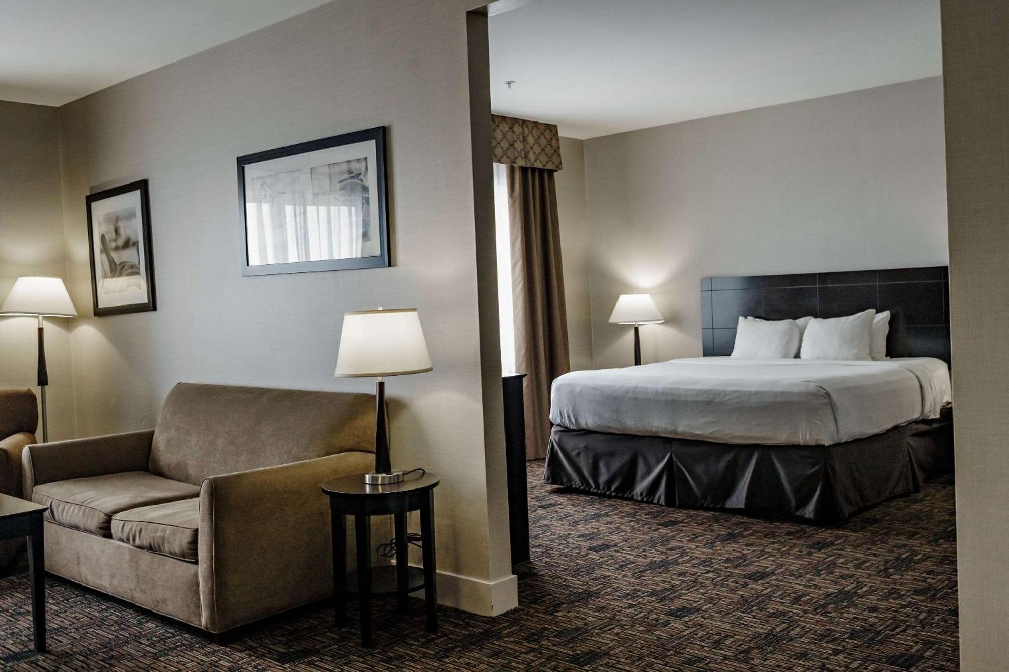 Radisson Hotel Edmonton Airport Leduc Extérieur photo