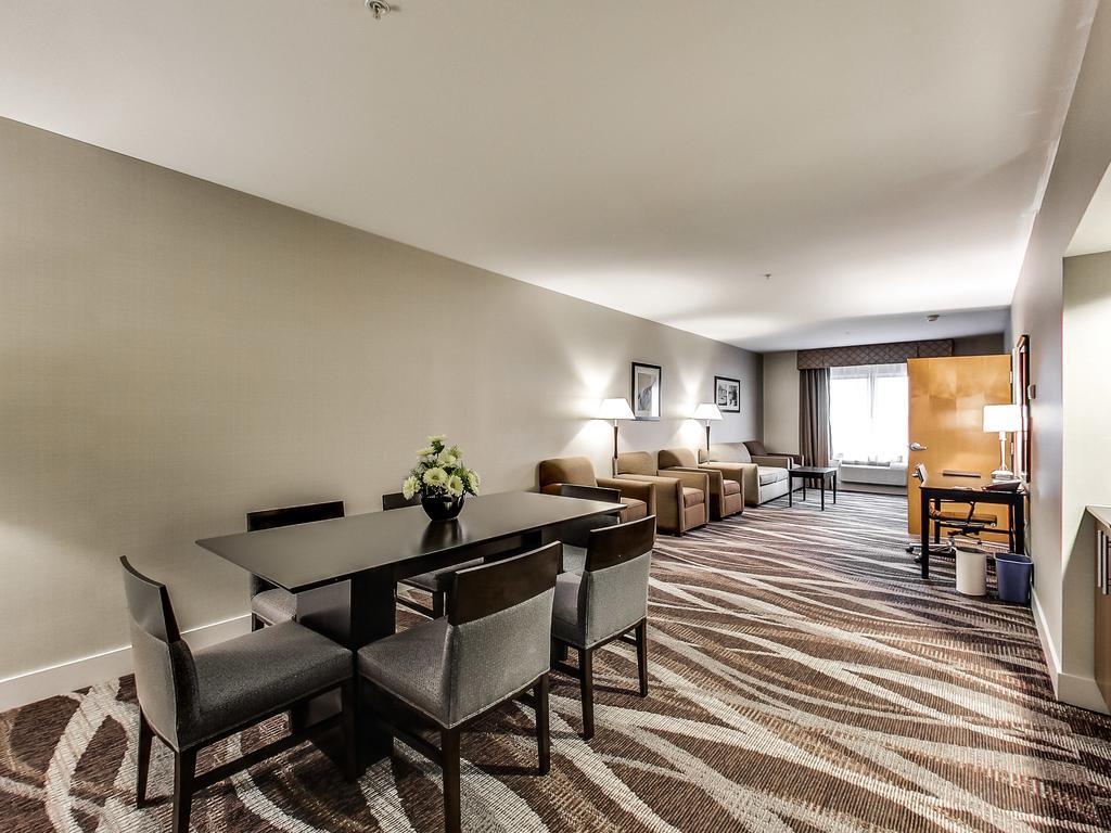 Radisson Hotel Edmonton Airport Leduc Extérieur photo
