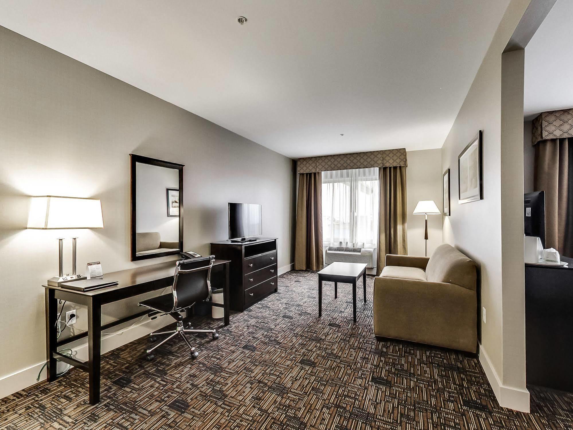 Radisson Hotel Edmonton Airport Leduc Extérieur photo